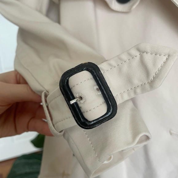 Club Monaco Matie Ivory Trenchcoat with Black Buttons Size S - Picture 4 of 4
